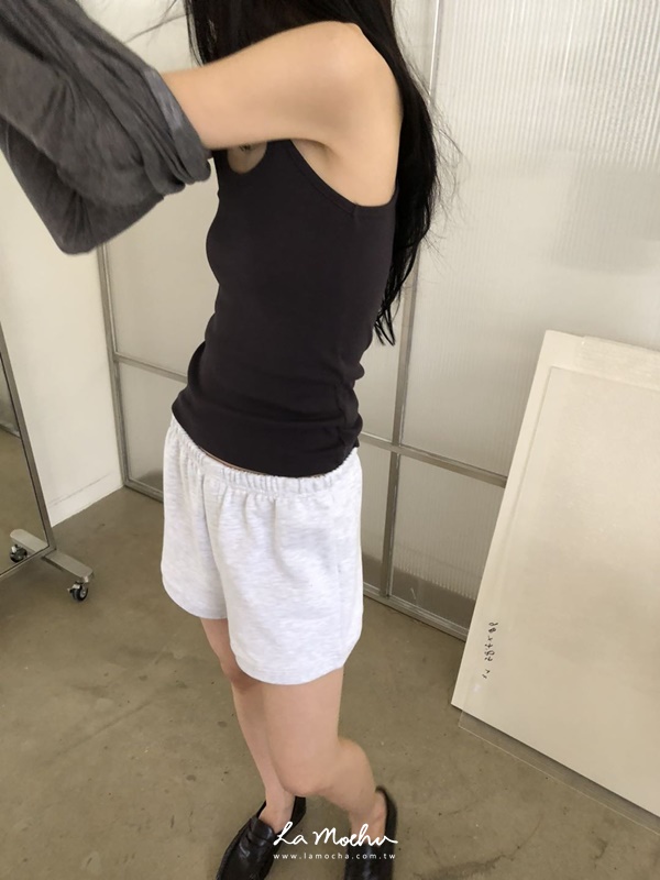 削肩薄款背心(闆娘.花花清單)